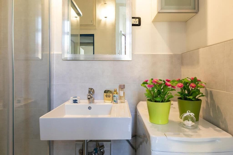 Bathroom 4, notaMi - Colorful Apartment Porta Romana, Milano
