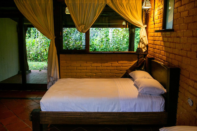 Bedroom 3, Arrayan y Piedra, Morona