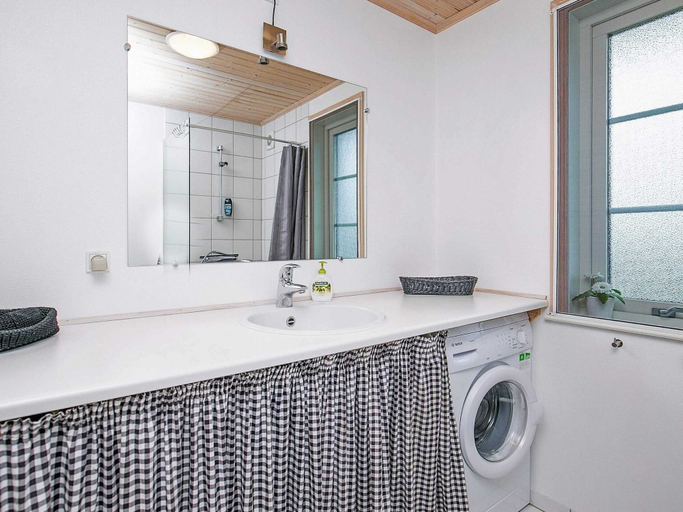 Bathroom, 5 Star Holiday Home in Laeso, Læsø