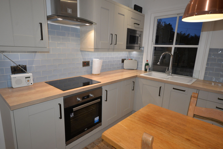 Others 4, Delightful Cottage In Sandwich - One Bedroom, Kent