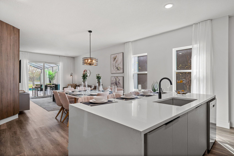 Room 5, Stylish Home 15 Min to Magic, Osceola