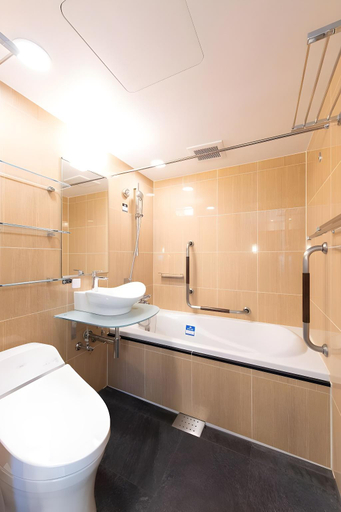 Bathroom 4, APA Hotel Uenohirokoji, Taitō