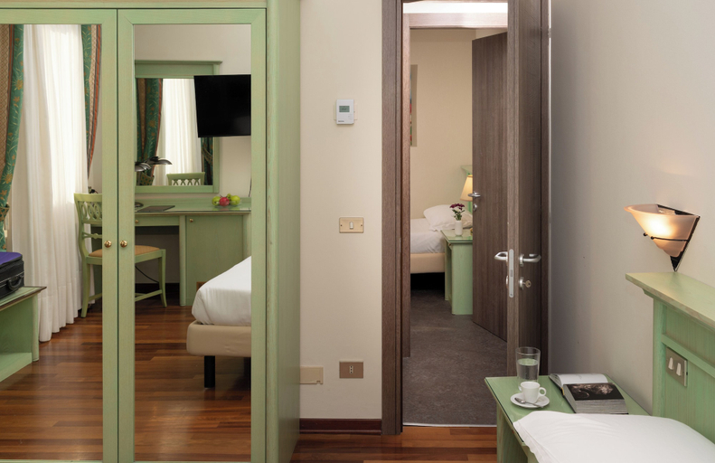 Bedroom 3, Donatello, Padua