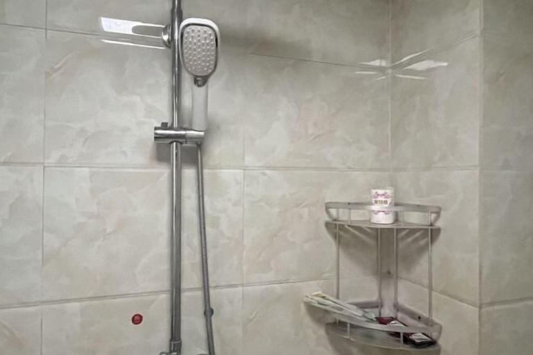 Bathroom 5, Mingzhu Hotel (Gasa Airport Railway Station), Xishuangbanna Dai
