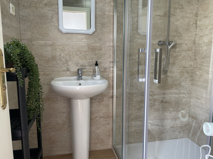 Room 3, Casa Paquita con Piscina Privada en Maro By At Hom, Málaga