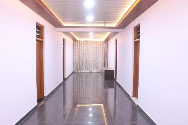 Public Area 2, Shri Anand Hotel Berinag, Pithoragarh