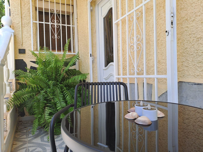 Outdoor dining 4, Adults Only Exclusive Mediterranean Private Escape, Alicante