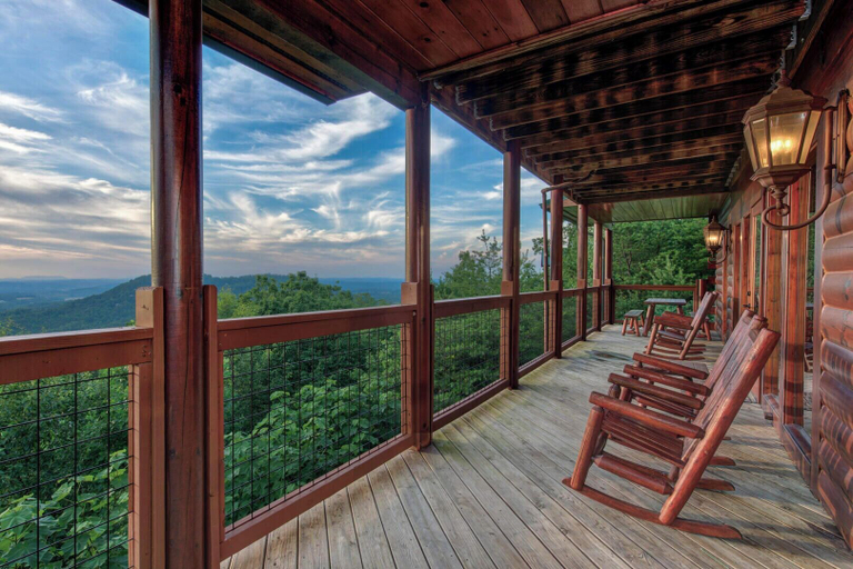 Others 5, As Good As It Gets, Sevier