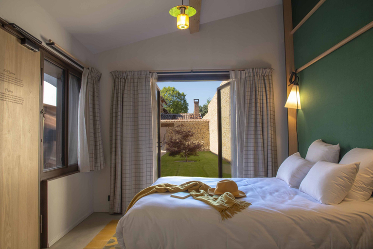 Bedroom 3, Domaine Les Lanternes, Rhône