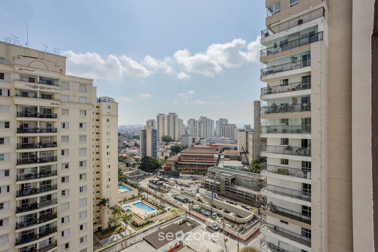 Others 3, Apt in SP 600m From Allianz Parque - Tro0154, São Paulo