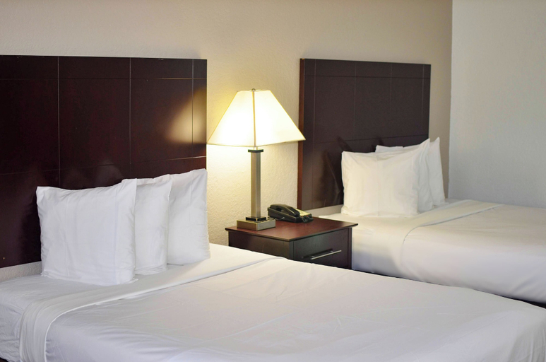 Bedroom 3, Hotel Monreale Express and Studios IDrive District, Orange