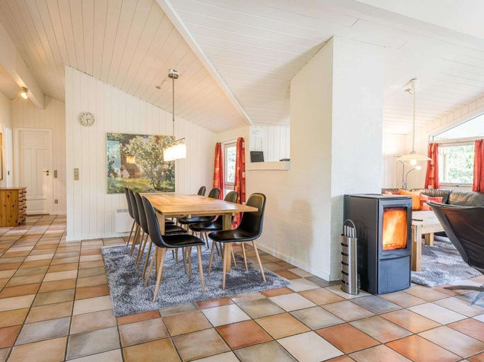Others 4, 4 Star Holiday Home in Henne, Varde