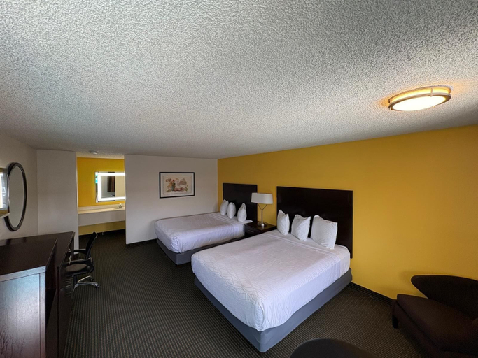 Bedroom 3, PepperTree Inn, Washington