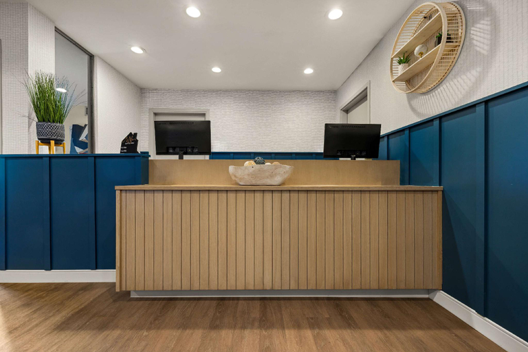 Public Area 2, Sonesta Simply Suites Irvine East Foothill, Orange