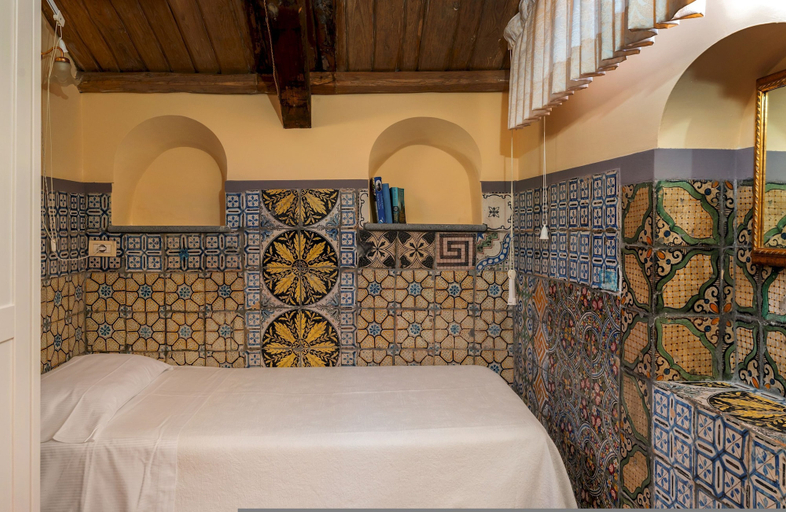 Room 3, Palazzo San Pietro by Elite Villas, Salerno