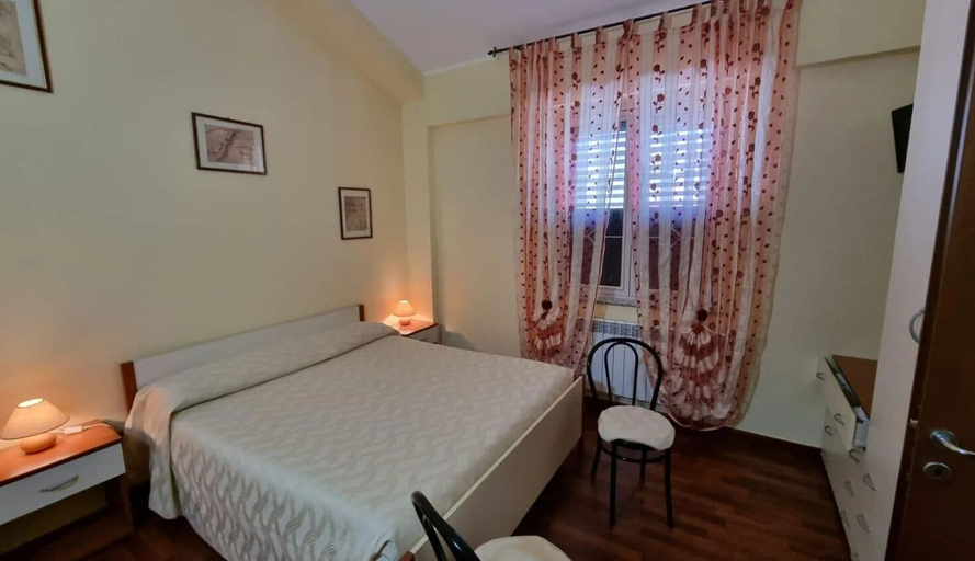 Bedroom 3, Bruno B&B, Catanzaro
