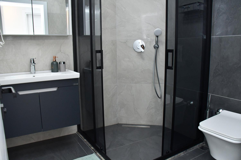 Bathroom 3, Gurol Apart, Fethiye