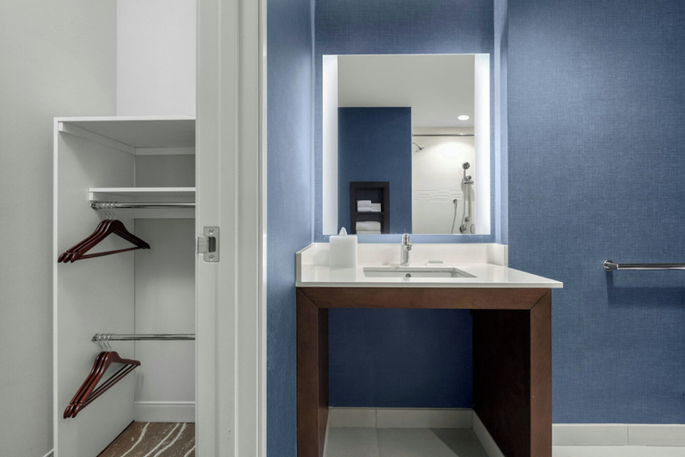 Bathroom 4, Residence Inn by Marriott Sacramento Cal Expo, Sacramento