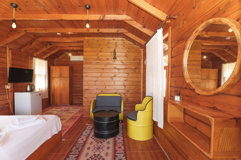 Bedroom 5, Demre Sahildeki Ev Bungalov, Kale