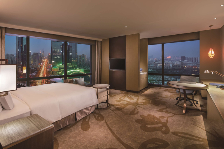 Bedroom 3, Hilton Shenyang, Shenyang