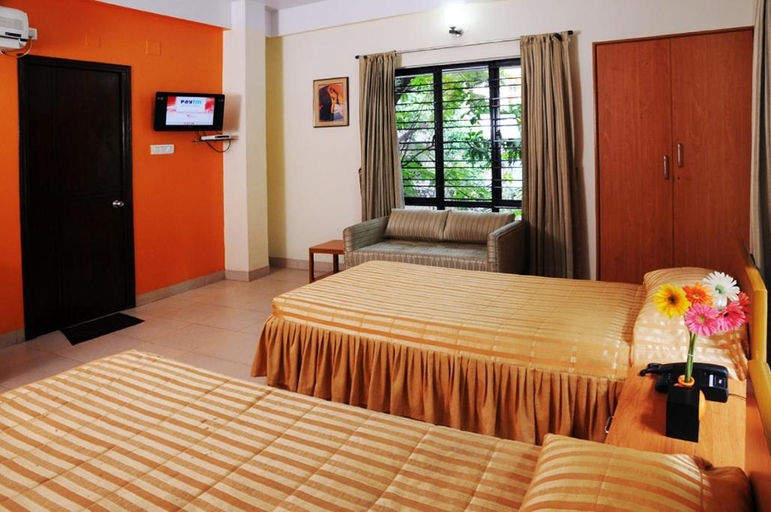 Bedroom 2, 55B hindustan park, Kolkata
