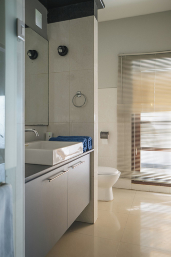 Bathroom 4, Blue Marlin 6-BR Villa Singaraja Bali, Buleleng