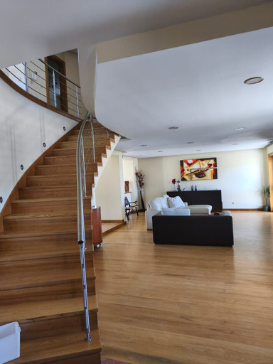 Room 5, 2 Floors Villa Close Ap lia Beach, Esposende