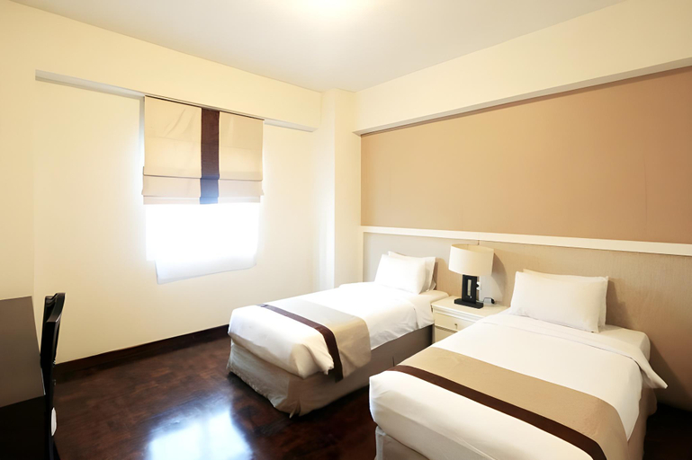 Bedroom 12