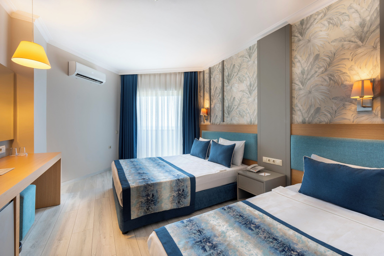 Bedroom 4, Armas Gul Beach - All Inclusive, Kemer