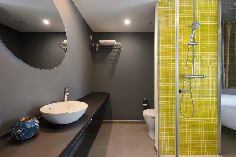 Bathroom 4, Aptos Vibra Jabeque Dreams , Baleares
