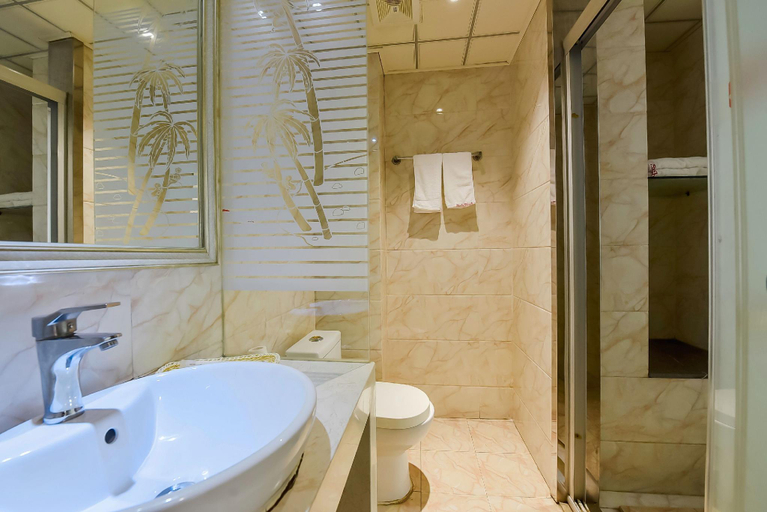 Bathroom 4, Shell Hefei Economic Development Zone Mingzhu Square Jinzhai Nan Road, Hefei