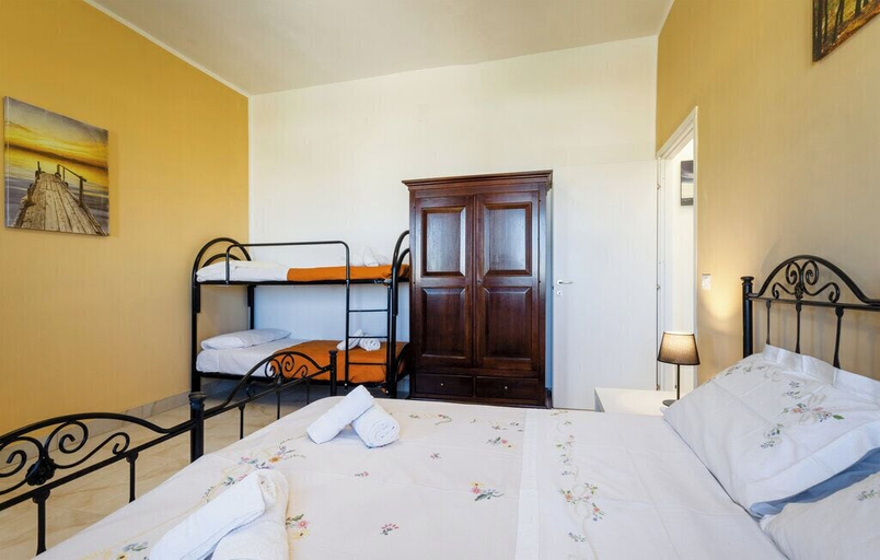 Bedroom 3, Appartamento Cala Pescatori, Brindisi