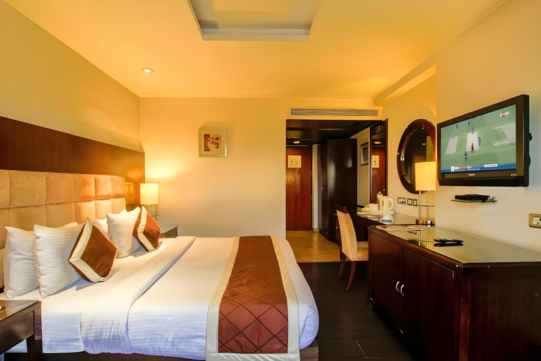 Bedroom 2, Citadel Sarovar Portico Bengaluru, Bangalore