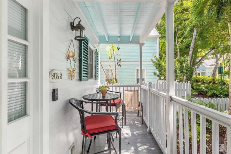 Others 5, Southard Getaway by Avantstay w/ Covered Patio, Great Location & Shared Pool! Month Long Stays, Monroe
