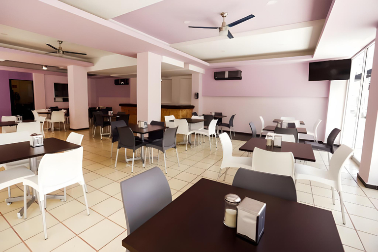 Food & Drinks 5, Hotel Kavia, Isla Mujeres