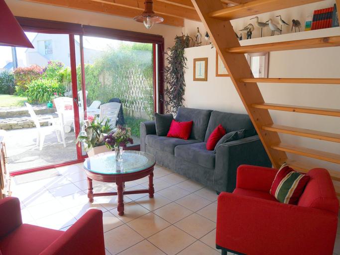 Living room 2, Stone House in Lilia Near Ile Vierge Lighthouse, Finistère