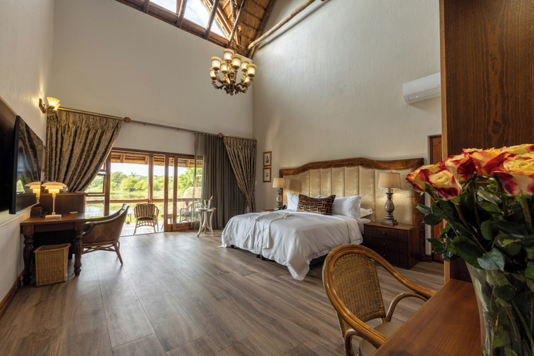 Bedroom 3, Kingfisher Villa, Waterberg