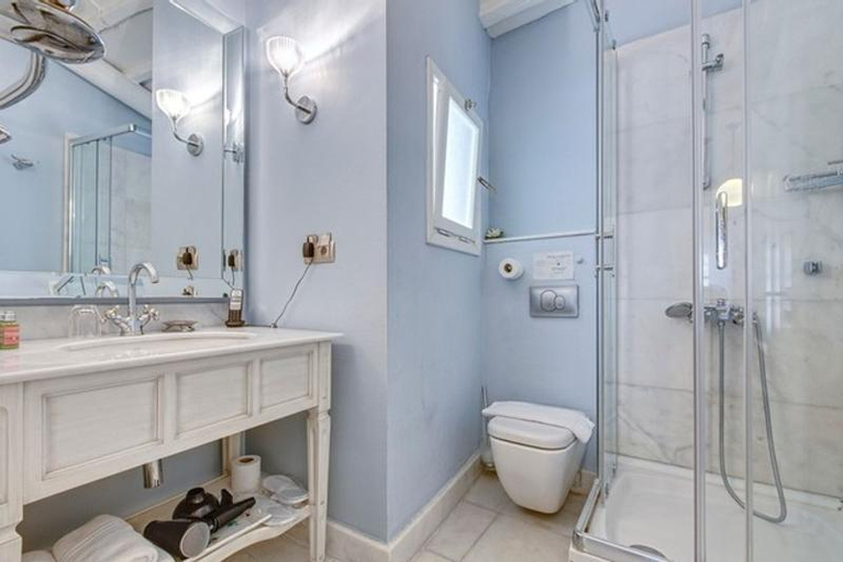 Bathroom 5, BeyEvi Alacati, Çeşme