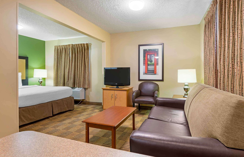 Bedroom 3, Extended Stay America Suites Charleston Northwoods Blvd, Charleston