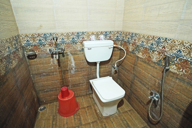 Bathroom 4, Shakuntala Village Resort, Birbhum