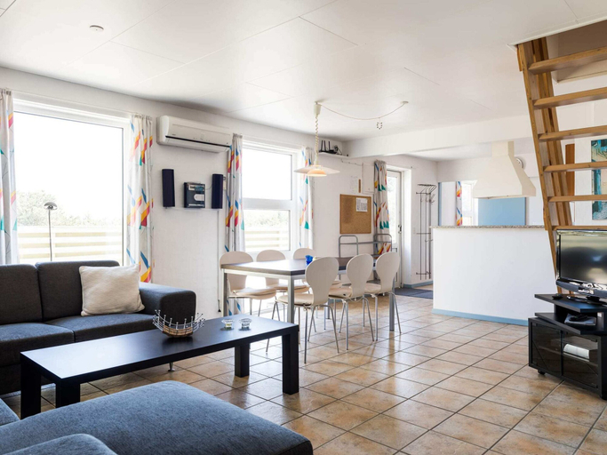 Others 5, 6 Person Holiday Home in Hvide Sande, Ringkøbing-Skjern