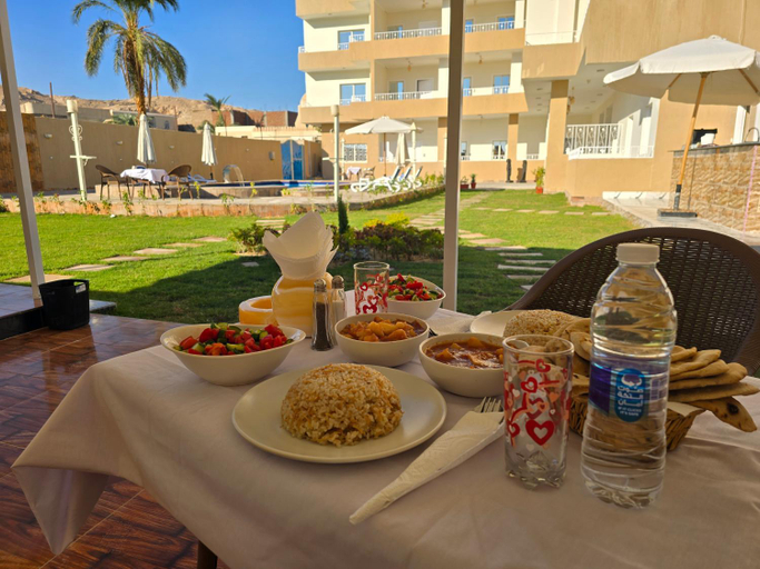 Food & Drinks 5, siriuspalaceluxor, Luxor