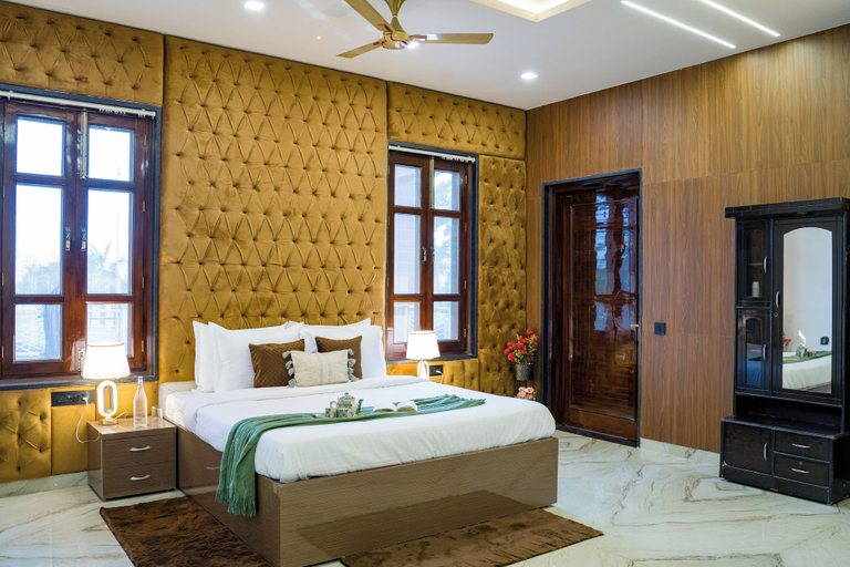 Bedroom 2, ELIVAAS Ivory Estate Pet-friendly Farm, Faridabad