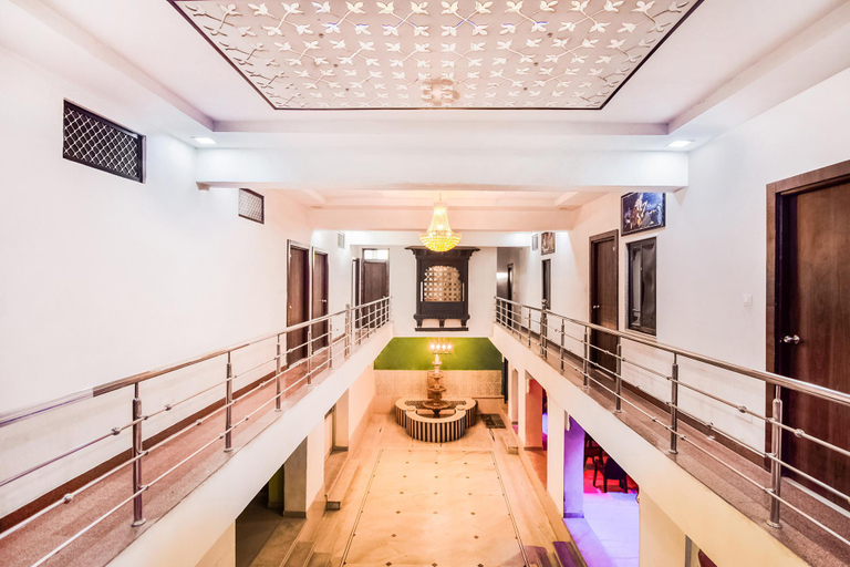 Public Area 2, FabHotel Himanshi, Udaipur