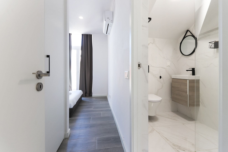 Bathroom 3, Rato Prime Terrace BY Homing, Lisbon