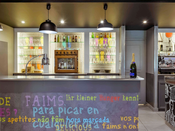 Food & Drinks 4, ibis Lyon Sud Saint-Rambert-d'Albon, Drôme
