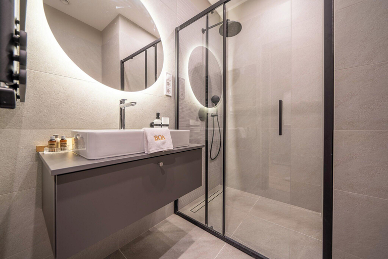 Bathroom 4, Karoly Boutique Suites, Best Location by BQA, Budapesti