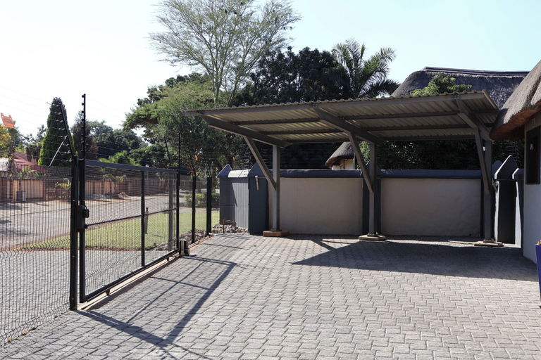 Exterior & Views 2, Golden Casa, Waterberg