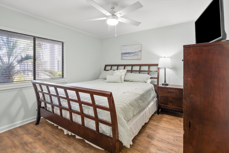 Bedroom 2, Sea Cloisters 102f, Horry