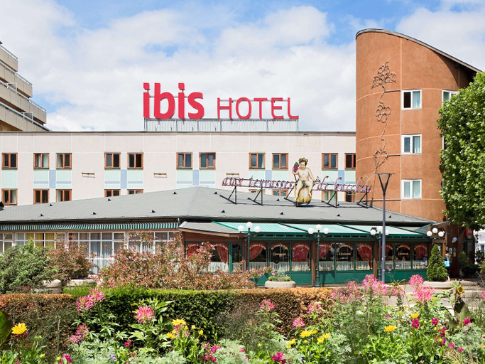 Exterior & Views 2, ibis Saint-Étienne - La Terrasse, Loire